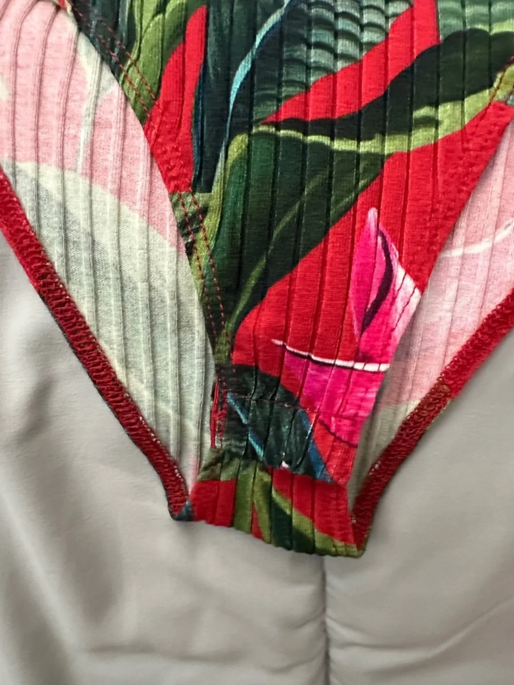 FARM Rio Red Ribbed Tropical Print Bodysuit - Picture 6 of 8